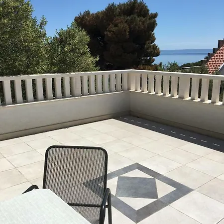 Apartment Machierae